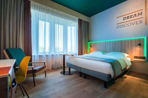 Гостиница Park Inn By Radisson Brussels Airport  Дигем